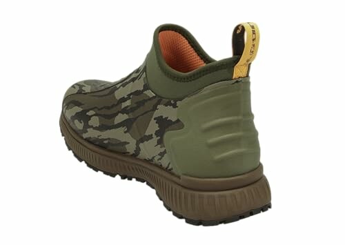 Camouflage garden shoe with rugged sole